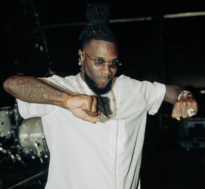 Burna Boy Kutumbuiza Katika Fainali Ya Ligi Ya Mabingwa Ulaya